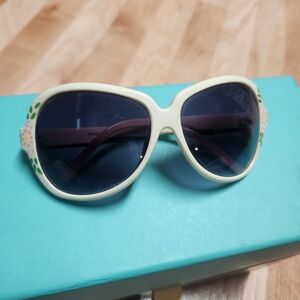 Floral Pattern Sunglasses